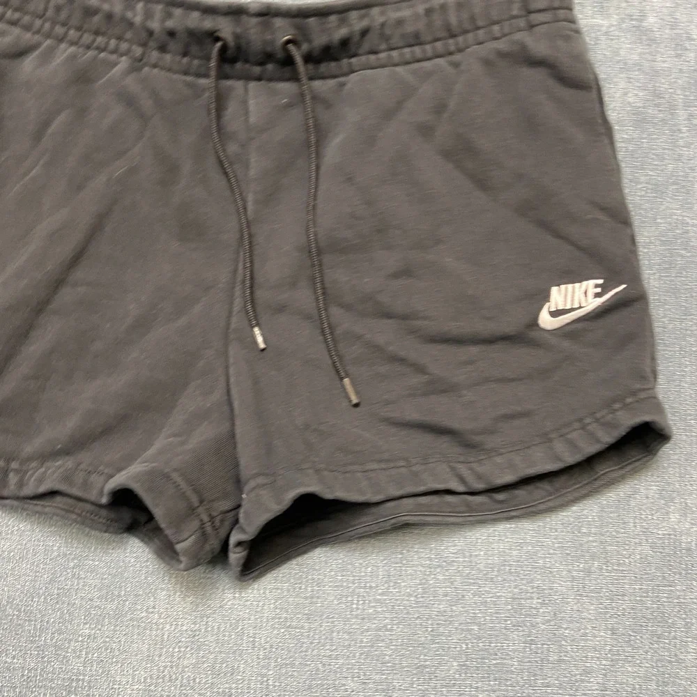 Nike Sweat Shorts Womens Medium Black Drawstring Waist Logo Running Sportswear